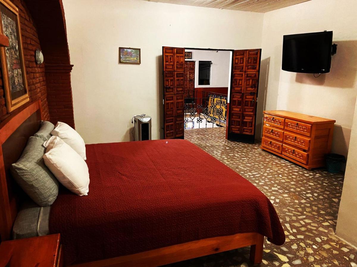 El Gran Toril Hotel Taxco de Alarcon Exterior photo